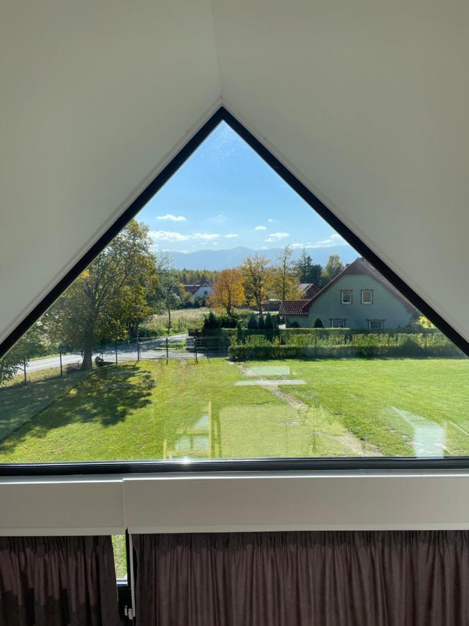 Zakatek Na Lipowej Apartment Komarno Bagian luar foto